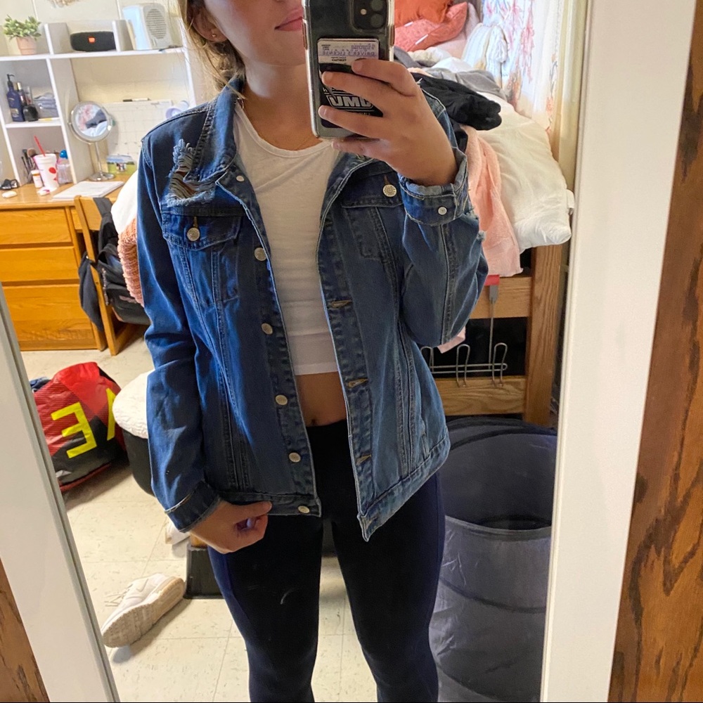 Never worn denim/Jean jacket w/ distress